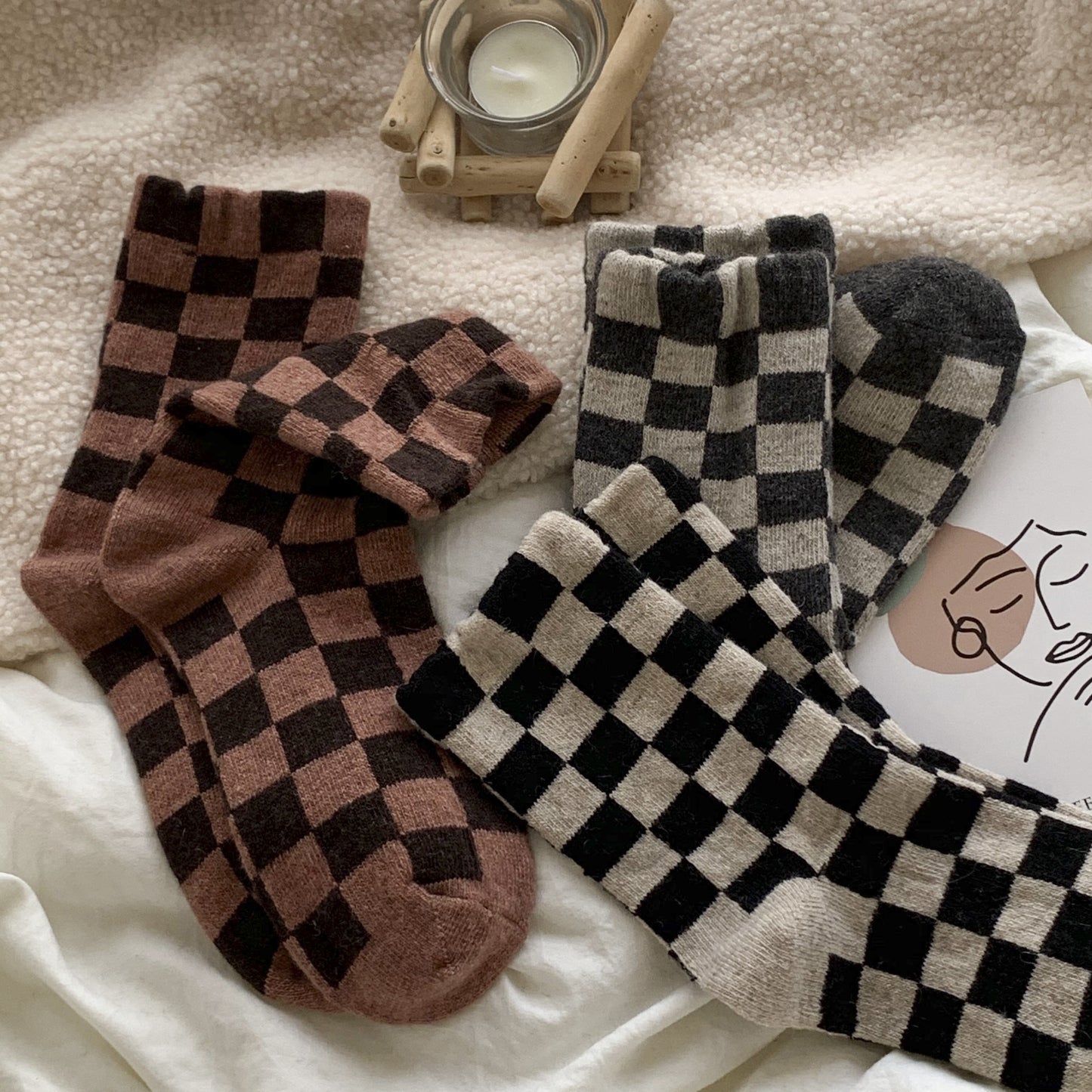 6 Pair Women's Gingham Pattern Mid-Calf Socks