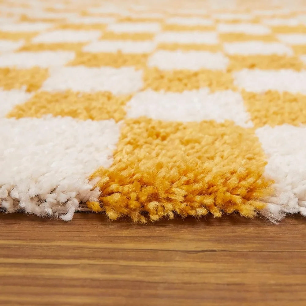 Checkered Shag Rug, 8' x 10'