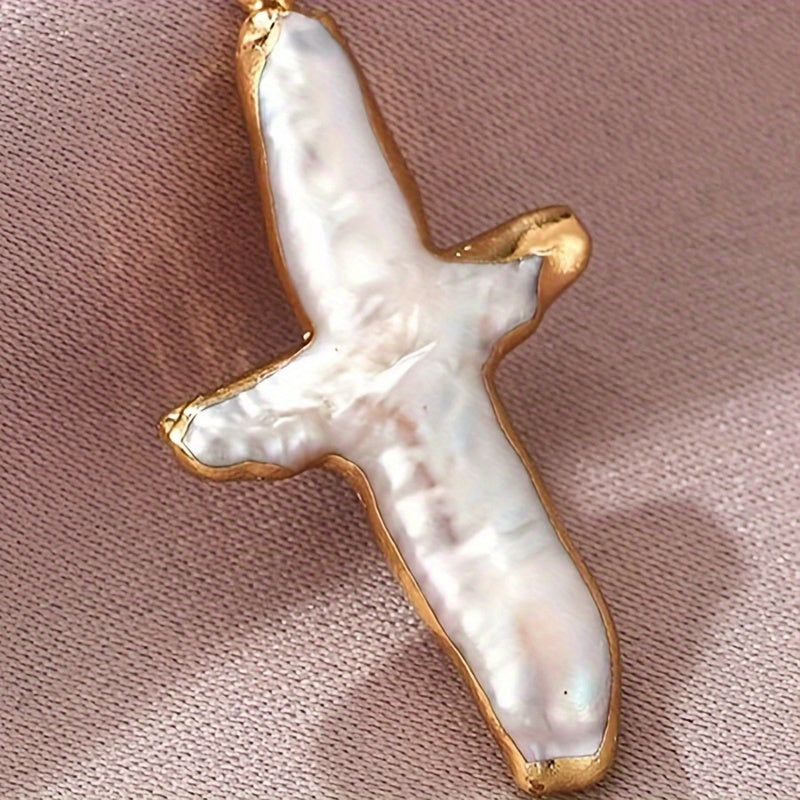 Elegant Cross Pendant Necklace