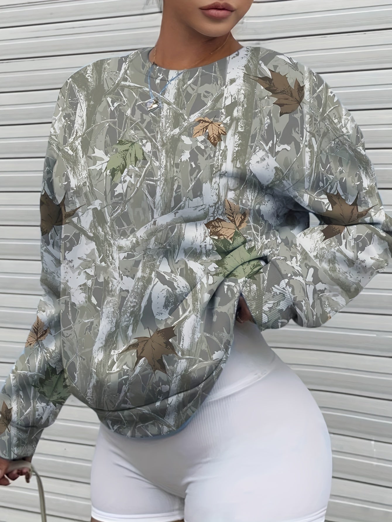 Women's Camo & Tree Branch Graphic Sweatshirt