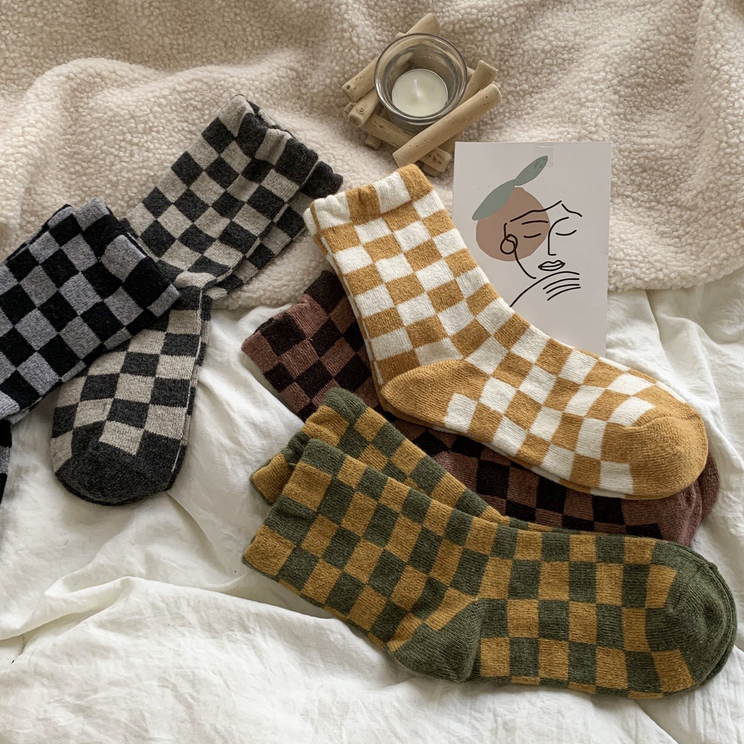 6 Pair Women's Gingham Pattern Mid-Calf Socks