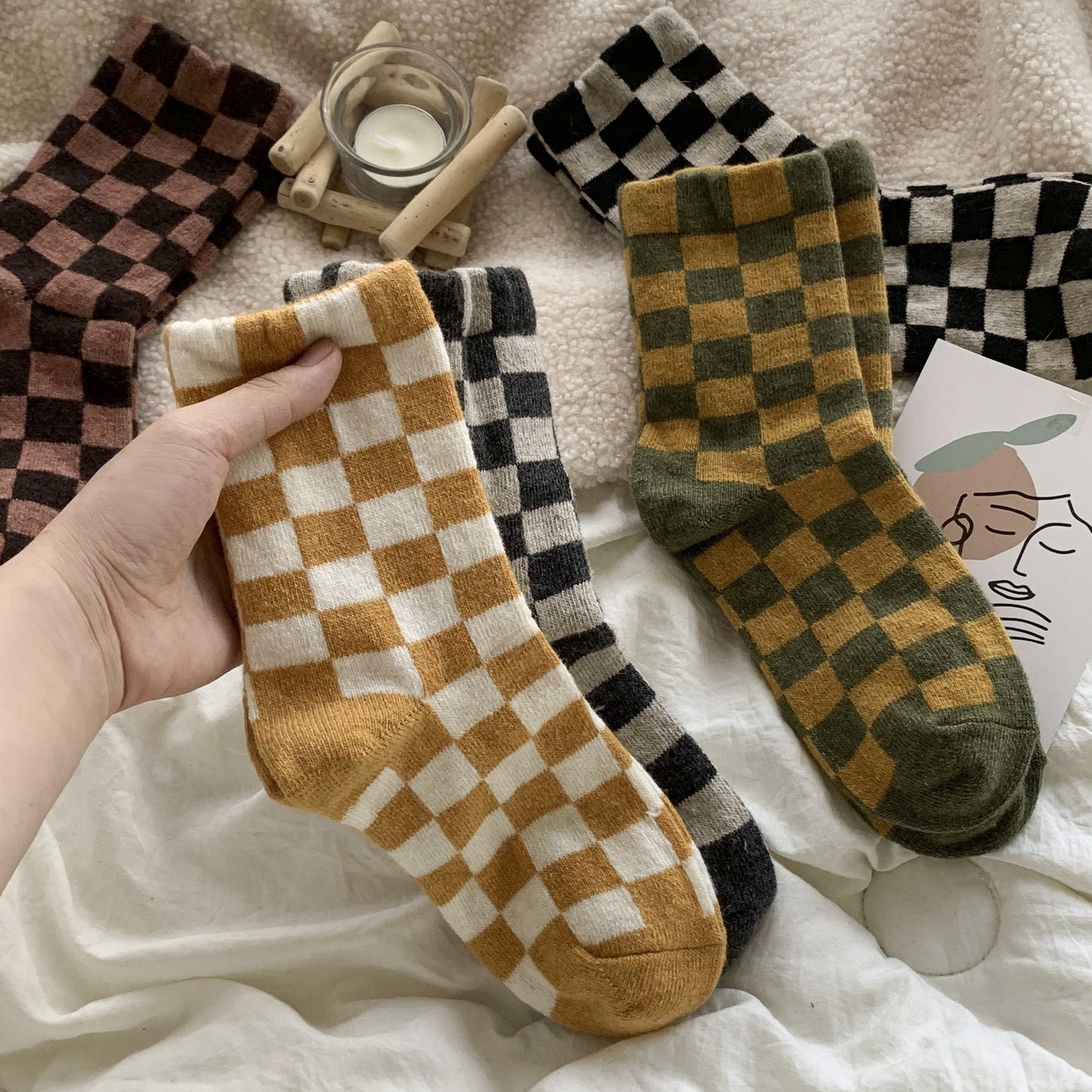 6 Pair Women's Gingham Pattern Mid-Calf Socks